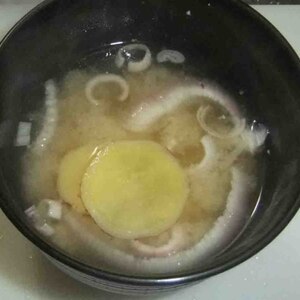 さつまいもの味噌汁